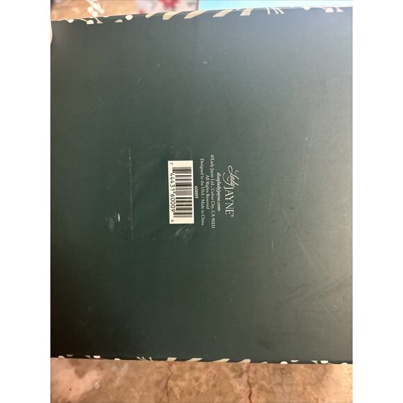 Lady Jane Holiday Gift Box - Picture 4 of 4